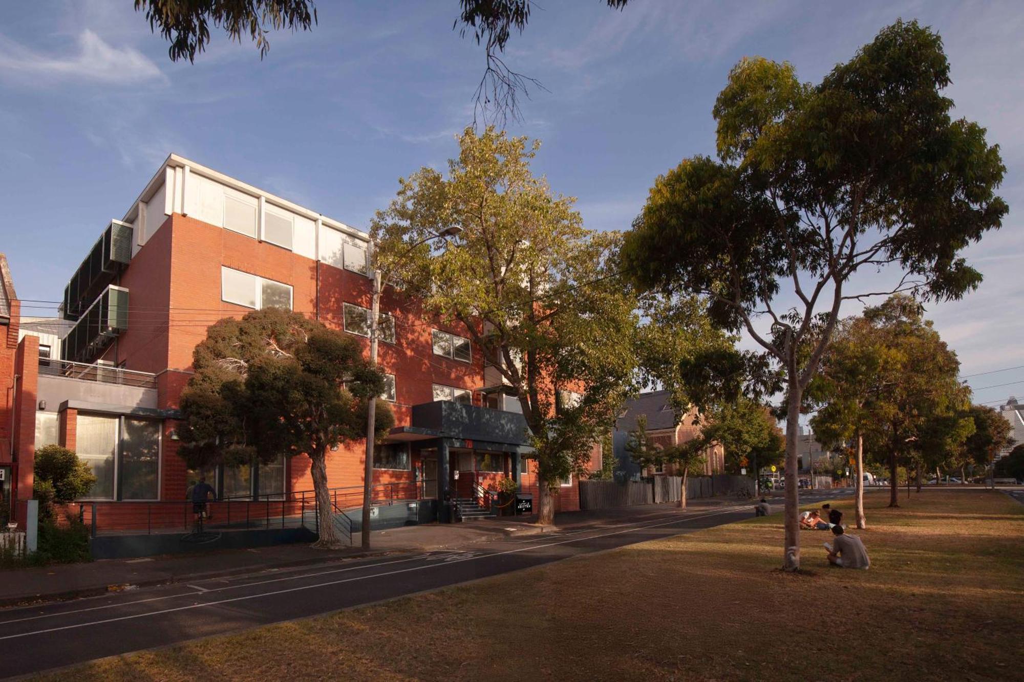 Little Drifter North Melbourne Hostel ภายนอก รูปภาพ